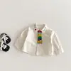 Série Aventura de Veículos de Construção 2026 Nova Primavera Camiseta Estilosa de Cartoon com Manga Patchwork para Meninos Roupa de Primavera Top
