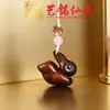 Cadena para Teléfono de Conejo de Jade Volador Tallado en Sándalo, Colgante de Conejo del Zodiaco de Madera Creativo de Jardín de Hadas Artístico, Adorno Colgante Pequeño Lindo