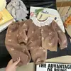 Nuevo Traje Cálido para Niños, Estilo Otoño e Invierno, Ropa Exterior para Niños, Pijama de Terciopelo Delantero para Niñas, Ropa Gruesa para Casa para Bebé