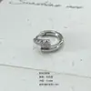 Pendiente de Nudo Simple con Circonita Diseño de Lote Pequeño Pendiente de Varilla Curva Cobre Totalmente Ecológico Pendiente Personalizado para Perforación