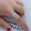 Venta caliente de Wish transfronterizo moda propuesta de compromiso anillo de diamante simple anillo cuadrado coreano popular popular pulsera