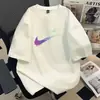 Camiseta Informal de Verano Fresca Estilo Ins Suelta de Manga Corta Pesada Top de Dibujos Animados Estilo Americano para Hombres Jóvenes