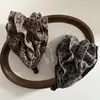 Grampo Banana Estilo Coreano Simples e de Alta Qualidade com Estampa de Leopardo, Presilha Vertical para Rabo de Cavalo, Acessório de Cabelo com Garra Grande, Aumenta o Volume do Cabelo