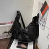2026 Verão Novo Retrô Plissado Sensação Solta Bolsa Bolinho Feminina Simples para o Dia a Dia Estilo Preguiçoso Bolsa de Ombro para Estudante Universitário
