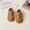 Zapatos de cuero estilo británico para niños 2026 primavera y otoño nuevos versión coreana versátiles hebilla cuadrada zapatos de vestir para niñas pequeñas y niños
