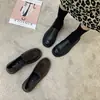 Zapatos de Cuero para Mujer Estilo Británico 2025 Primavera Nuevos Zapatos Planos con un Diseño Único, Mocasines Retro