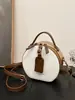 Bolso cruzado con un diseño único, Nuevo bolso redondo pequeño 2026, Bolso de mano de alta gama para mujer, Bolso de moda para el día a día para mujer