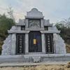 Conjunto Personalizado del Fabricante de Monumentos de Piedra de Granito Monumentos Combinados de Tumba de Tierra Rural Monumentos de Piedra Gris Sésamo Grabado y Letras