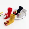 Calcetines de Navidad para Niños Invierno Espesos Calcetines de Toalla con Vuelta Calcetines para Bebés y Niños Pequeños Calcetines de Regalo Muñeco de Felpa