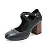 Zapatos de Tacón Grueso de Estilo Nuevo Primavera 2026 Talla 40-50 Talla Grande Zapatos de Comercio Exterior con Correa de Hebilla y Diseño en Relieve Zapatos de Tacón Bajo
