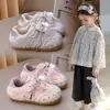 Zapatillas casuales para niñas, con cordones, diseño de conejo, lunares, estilo dulce, suela suave, zapatos de princesa, nueva colección primavera/verano, lindas y transpirables, 2026