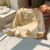 Ropa interior para niñas otoño ropa infantil coreana niñas niños mayores otoño color café con leche camiseta de manga larga top versátil para niños