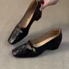 Sapatos Mary Jane de couro macio com textura de pele de ovelha, estilo retrô francês para mulheres, novo modelo de outono, sapatos de calçar únicos que aumentam a altura