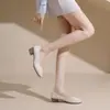 Sapatos de Trabalho em Couro Macio 2025 Outono Novo Sapatos de Solado Macio Sapatos de Couro Preto Confortáveis Profissionais Sapatos Femininos Salto Alto
