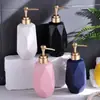 Fornecer frasco de aroma não inflamável 350ml frasco de álcool em gel frasco de vidro cortado multifacetado frasco com spray frasco de desinfetante