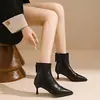 Botas de Moda de Puntiagudas con Tacón de Aguja 2026 Invierno Estilo Europeo y Americano Botines Nuevos de Tacón Medio Elegantes Simples Botas Chelsea de Tacón Alto