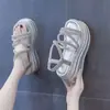 Sandálias Leves de Solado Grosso com Strass para Mulheres, Uso Externo de Verão, Estilo Coreano da Moda, Versáteis, Elegantes Sapatos de Plataforma Moda Praia para Mulheres