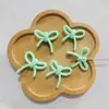 Cuentas acrílicas con forma de lazo de 30 mm con agujeros pasantes, cuentas sueltas de pajarita, colgante para cadena de teléfono DIY, componentes de accesorios