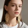 Accesorios de Pendientes Retro Estilo Palacio con Temática Marina, Modernos y Versátiles, Estilo Coreano Sencillo, Lujo Ligero con un Toque de Alta Gama