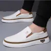 Zapatillas Blancas Primavera y Otoño 2026 para Hombre Joven Tendencia Zapatos sin Cordones Suela Suave Antideslizante Moda Deportivas Casuales