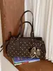 Cross2026 Otoño Nuevo Retro Bolso de Hombro Único Moda Femenina Nicho Bolso de Axila Bolso de Mano Elegante de Moda
