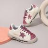 25 Tenis Infantiles con Estrellas de Cinco Puntas, Nuevos de Primavera y Otoño, Lindos Casuales Estudiantiles con Estrellas, Zapatos Blancos Infantiles Medianos y Grandes, Transfronterizos