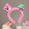Diadema de peluche con forma de oso de fresa para lavarse la cara y aplicar mascarilla, pinza para el pelo, tocado para mujer, bonita diadema de conejo para otoño e invierno.