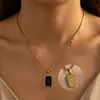 Collar minimalista de moda transfronterizo, cara sonriente chapada en oro, versátil para el uso diario y como regalo, con un pequeño colgante de ladrillo de oro en forma de lágrima