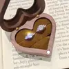 Pendientes Cruzados de Lujo Ligeros de Moda Incrustados con Pedrería para Mujer Estilo Ins de Nicho Exquisito Sentido del Diseño de Alta Gama Adornos para la Oreja con Circonita Joyería para Orejas