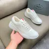 Tênis Europeu de Moda com Solado Macio para Homens, Couro Genuíno, Bloqueio de Cores, Moderno, Leve, Luxo, Casual Britânico, Com Cadarço, Versátil, Tênis para Corrida