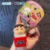 Brinquedo genuíno Crayon Shin-chan com tema de animal, de botão único com som e luz, para alívio de estresse, fofo e divertido, pingente de desenho animado criativo