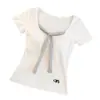 Camiseta corta de manga corta a rayas dulces estilo coreano con tirantes, corte ajustado, sujetador incorporado, longitud corta, top versátil para mujer