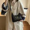 Bolsa de Ombro Acolchoada Estilo Chanel, Simples e Versátil, Nova Cor de Moda 2026 Bolsa Tote Transversal com Corrente para Ombro