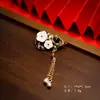 Broche Verde em Estilo Chinês com um Toque Vintage de Alta Qualidade, Elegante Pin de Borla, Acessório Criativo e Versátil para Hanfu Cheongsam