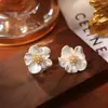 Pendientes de Flor Mate con Aguja de Plata S925, Modernos, de Alta Gama, Elegantes y Elegantes Pendientes, Diseño de Nicho, Pendientes Suaves