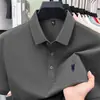 Camisa Polo Bordada con Logo de Caballo Transfronterizo para Hombre Verano 2026 Nueva Color Sólido Casual de Negocios Transpirable Media Manga Camiseta para Hombre