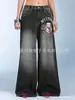 Jeans Anchos Lavados con Degradado Estilo Dark Betty Dulce-Cool Europeos y Americanos con Decoración de Remaches Estampados en el Cinturón