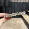 Presilha Coreana Dongdaemun com Strass Branco Textura Fashion Clip Jacaré Presilha para Franja Lateral Acessório de Cabelo Versátil com Strass