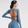 Camiseta Esportiva Longa Europeia e Americana Estilo Transfronteiriço Vazada Costas Nuas Justa com Bojo, Roupa de Yoga Elástica Respirável para Mulheres