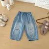 Conjunto Cardigan de Malha Novo Estilo Dianxi Spring para Bebês Meninas, Jaqueta Suéter, Camisa e Calça Jeans Conjunto de Três Peças