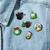 Árbol de Navidad Bola de Cristal Gato Muñeco de Nieve Corona Calcetines Insignia de Aleación Broche de Metal Mochila Regalo Mayoreo