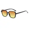 Gafas de sol de montura grande cuadrada para adelgazar, moda para mujer, gafas de sol redondas para cara redonda, gafas de sol simples multicolor en stock