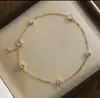 Nova Pulseira de Flor de Trevo com Bolhas de Diamante Galvanoplastia de Ouro Real Moda de Alto Padrão Estilo de Luxo Simples Acessível Joias de Pulseira