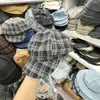 Sombrero Octagonal a Cuadros Estilo Británico Retro Nuevo Modelo al por Mayor para Mujer, Sombrero de Artista para Primavera y Otoño, Boina Elegante Versátil, de Moda