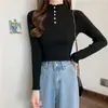 Novo suéter estiloso de gola alta parcial outono/inverno 2026 para mulheres, peça de base de tricô slim fit, blusa interna de manga longa