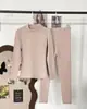 Camiseta térmica de cuello alto para mujer para otoño e invierno, con textura suave, amigable con la piel, corte ajustado y favorecedor, de manga larga