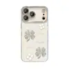 Pulsera de trébol de cuatro hojas con diamantes brillantes adecuada para funda de teléfono Apple 17promax iphone15 lujo ligero 16 sensación de alta gama 14 para mujeres