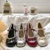 Populares zapatos retro franceses de tacón grueso para mujer, nuevos de otoño 2026, versátiles, con lazo y cordones, Mary Janes, zapatos pequeños de cuero para mujer