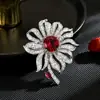 Moda Europeia e Americana Exquisito e Elegante Broche de Flor High-End Feminino Outono e Inverno Pin de Gola de Casaco Acessório Corsage Presente de Feriado