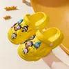 Zuecos infantiles de EVA para verano, zapatos cerrados de dibujos animados para padres e hijos, para niños y niñas, aptos para bebés de todas las edades, antideslizantes, sin olor, suela suave
